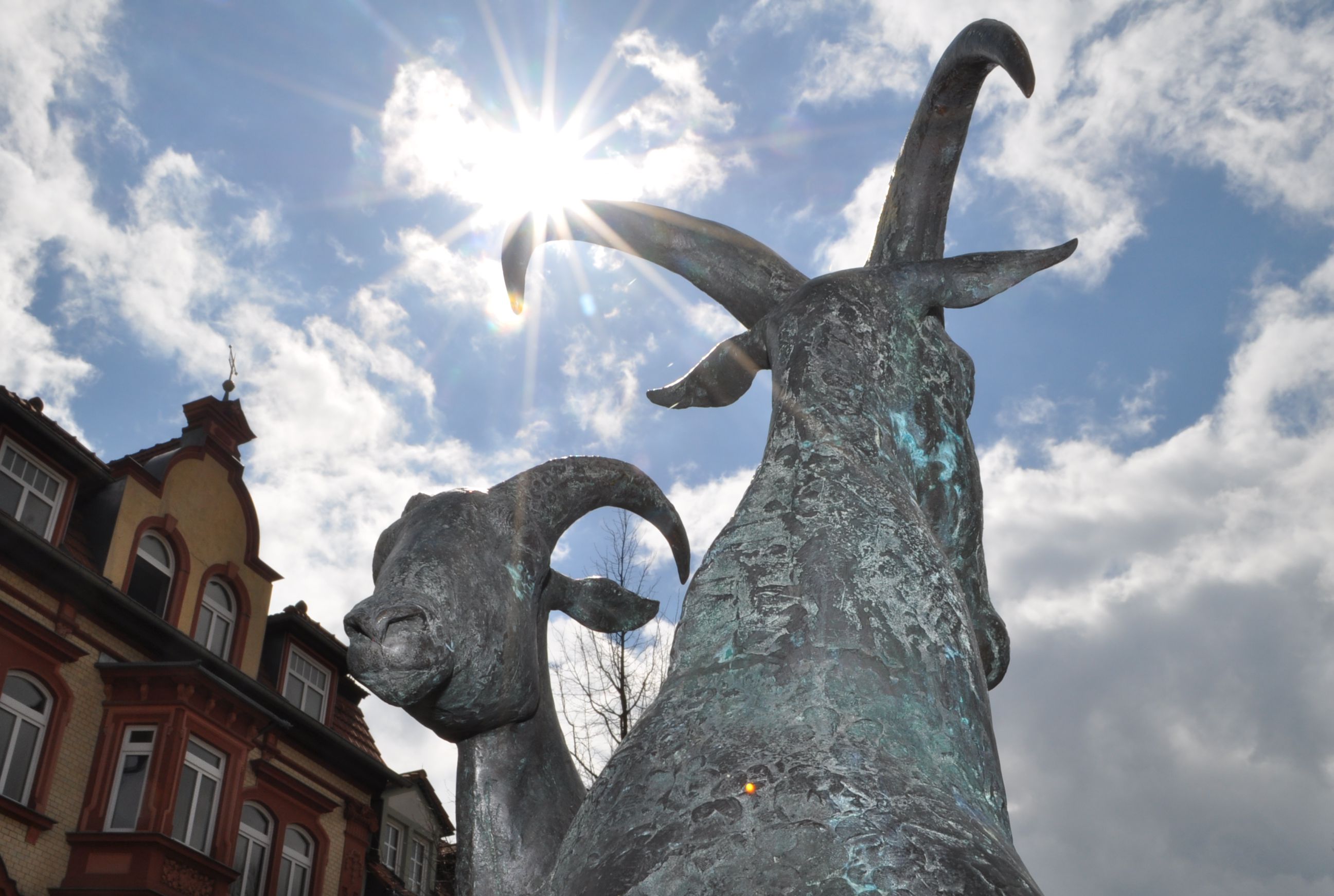 In Ilmenau ist der Himmel blau, da tanzt der Ziegenbock mit seiner Frau - Stadtf&uuml;hrungen in Ilmenau mit Andrea Kubowicz